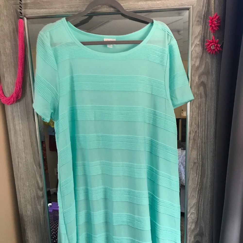 2XL Pintucked Carly